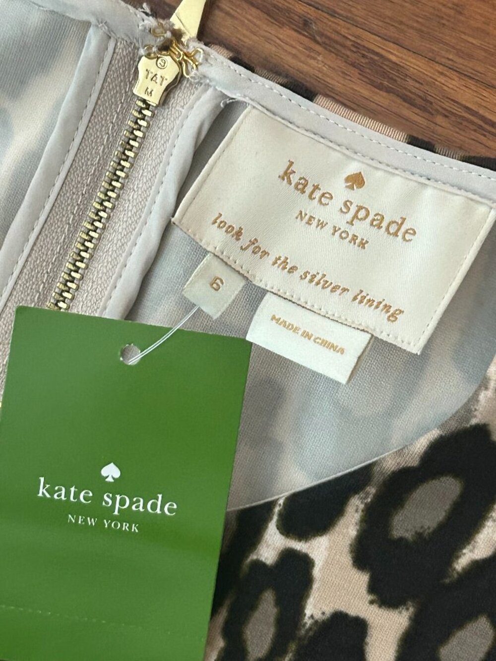 NWT Kate Spade New York Autumn Leopard Fit-and-Flare Dress Classic Beige Size 6 - Picture 3 of 15